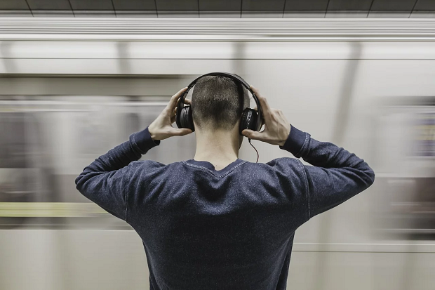 “Generation Headphone” driving audiobook popularity (particularly among young men)